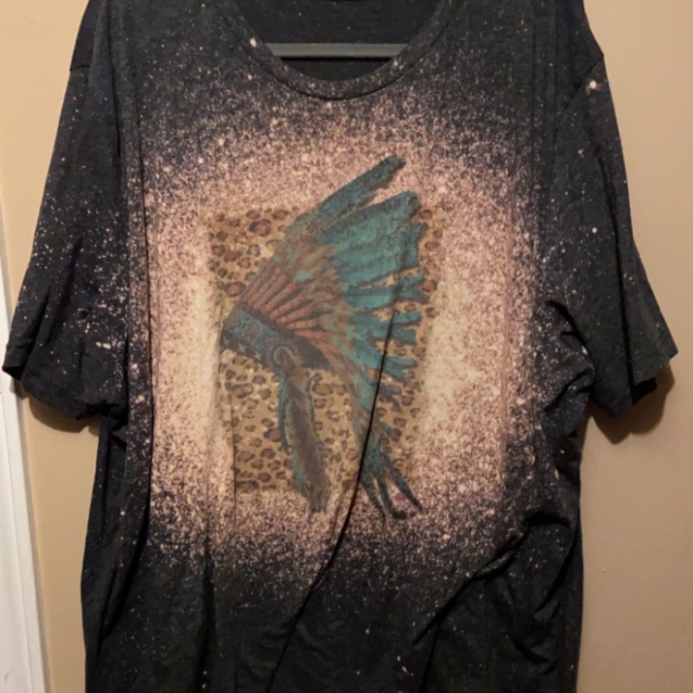 Bleached grey shirt